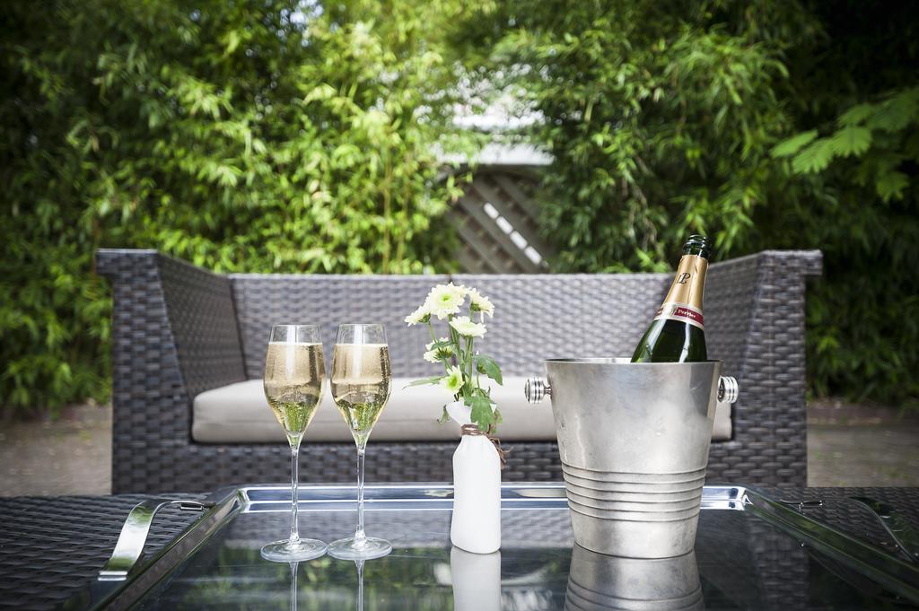 The Originals Boutique, Hotel Bulles By Forgeron, Lille Sud Seclin Exteriör bild